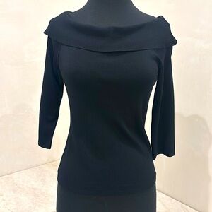 Joseph A Black 3/4 Sleeve Wide Neck Top Stretchy Off Shoulder Style Blouse.
